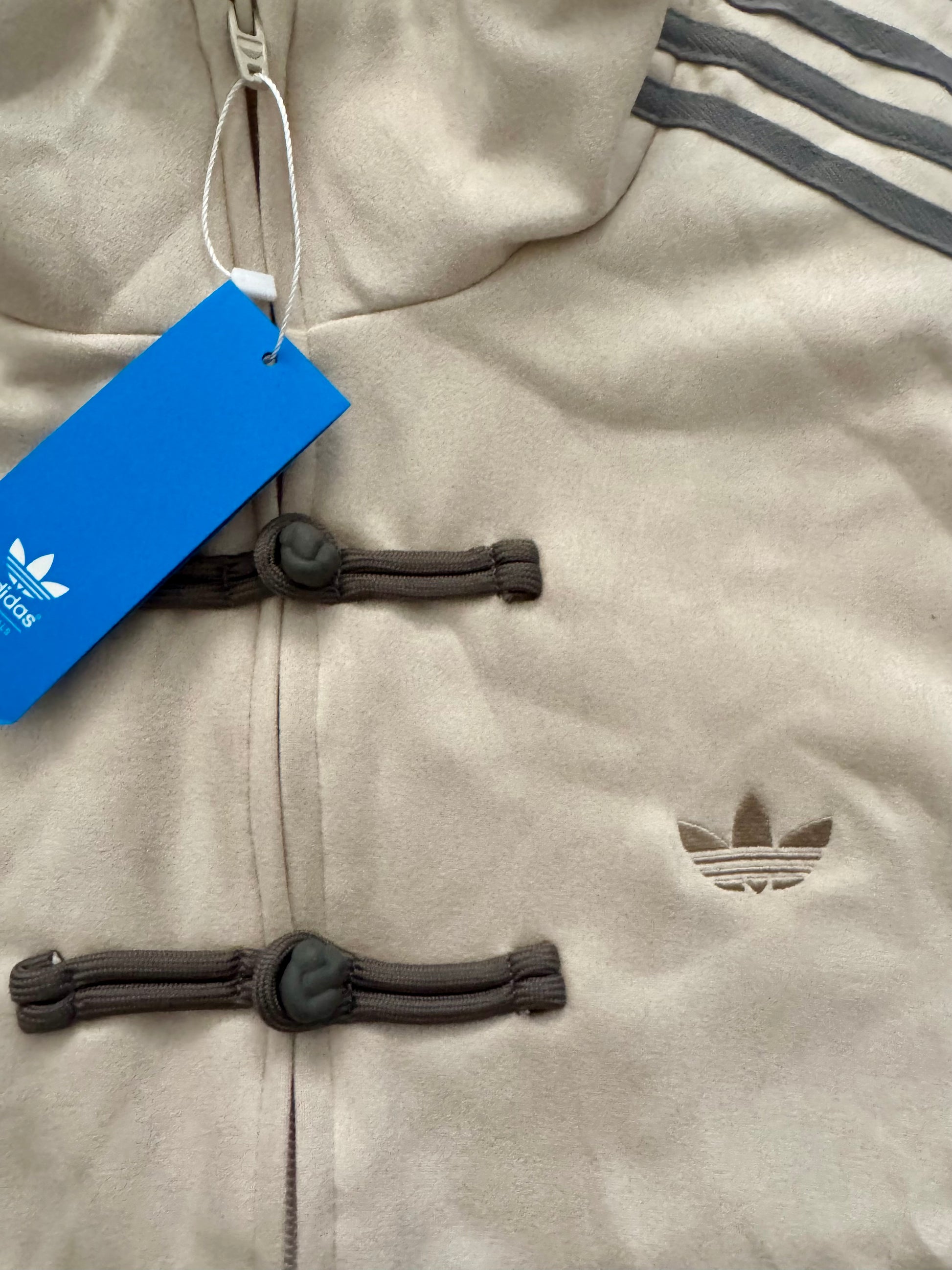 Veste Streetwear Premium – Design Unique🥢